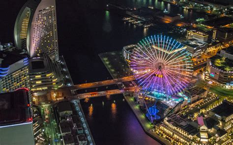 東京駅からみなとみらい駅：都市の進化と未来への旅